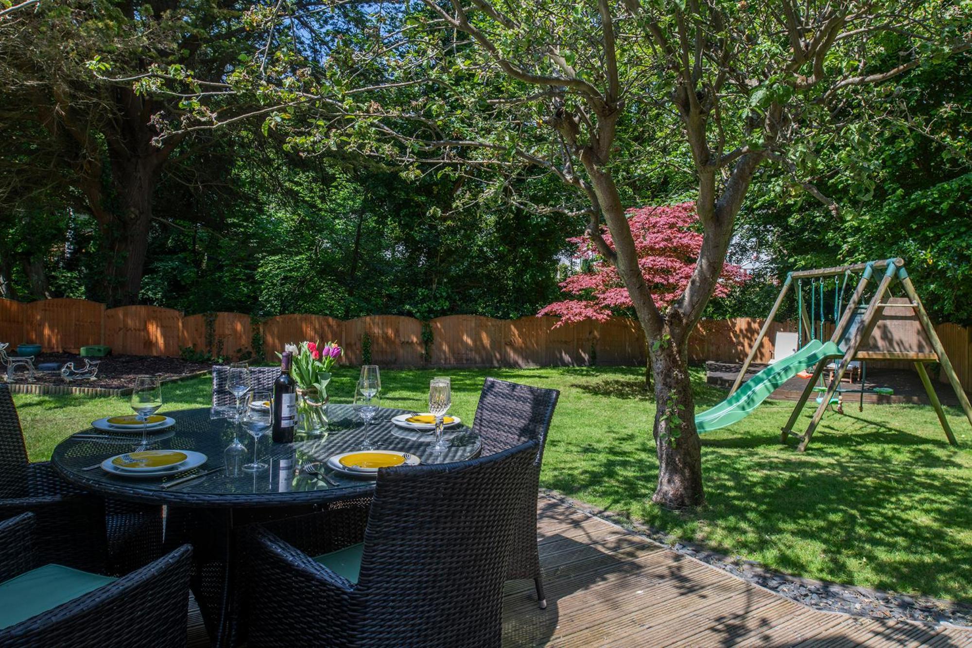 The Coachhouse - Cottage With Private Hot Tub Colwyn Bay Εξωτερικό φωτογραφία